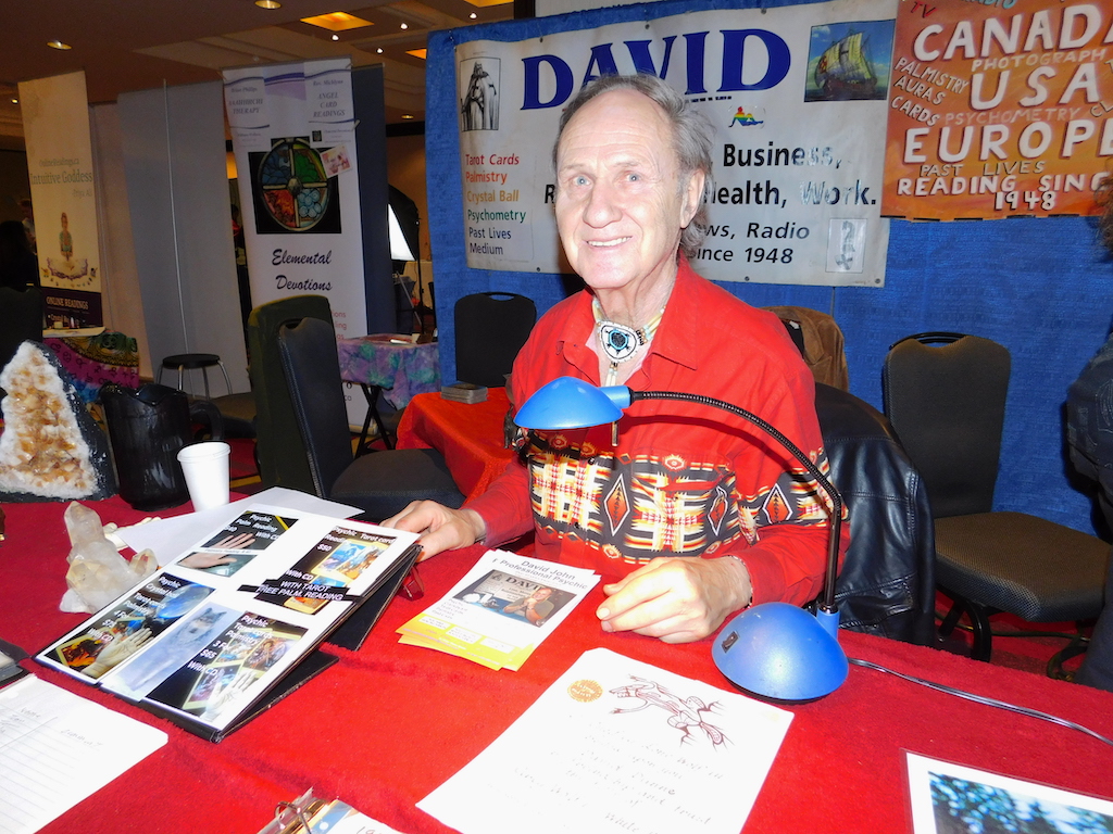 Professional Psychic David John